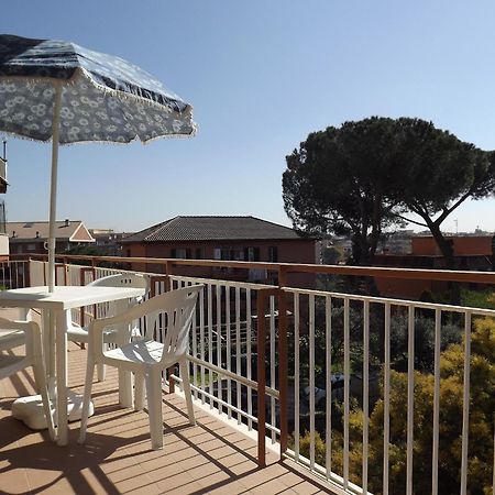 Apartamento Gilda Vacanze Metro Battistini Roma Exterior foto